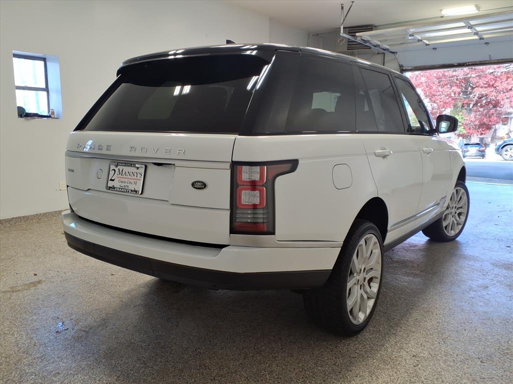 2017 Land Rover Range Rover SuperCharged HSE photo 4