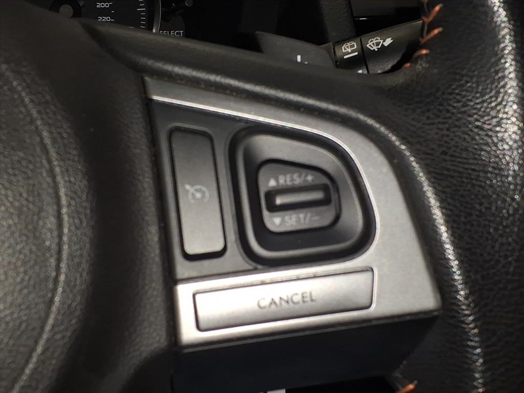 Subaru Crosstrek 5dr CVT 2.0i Premium 2016