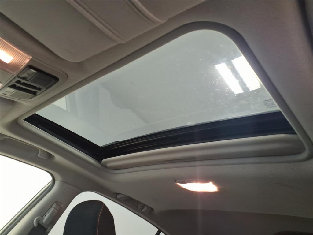 Subaru Crosstrek 5dr CVT 2.0i Premium 2016