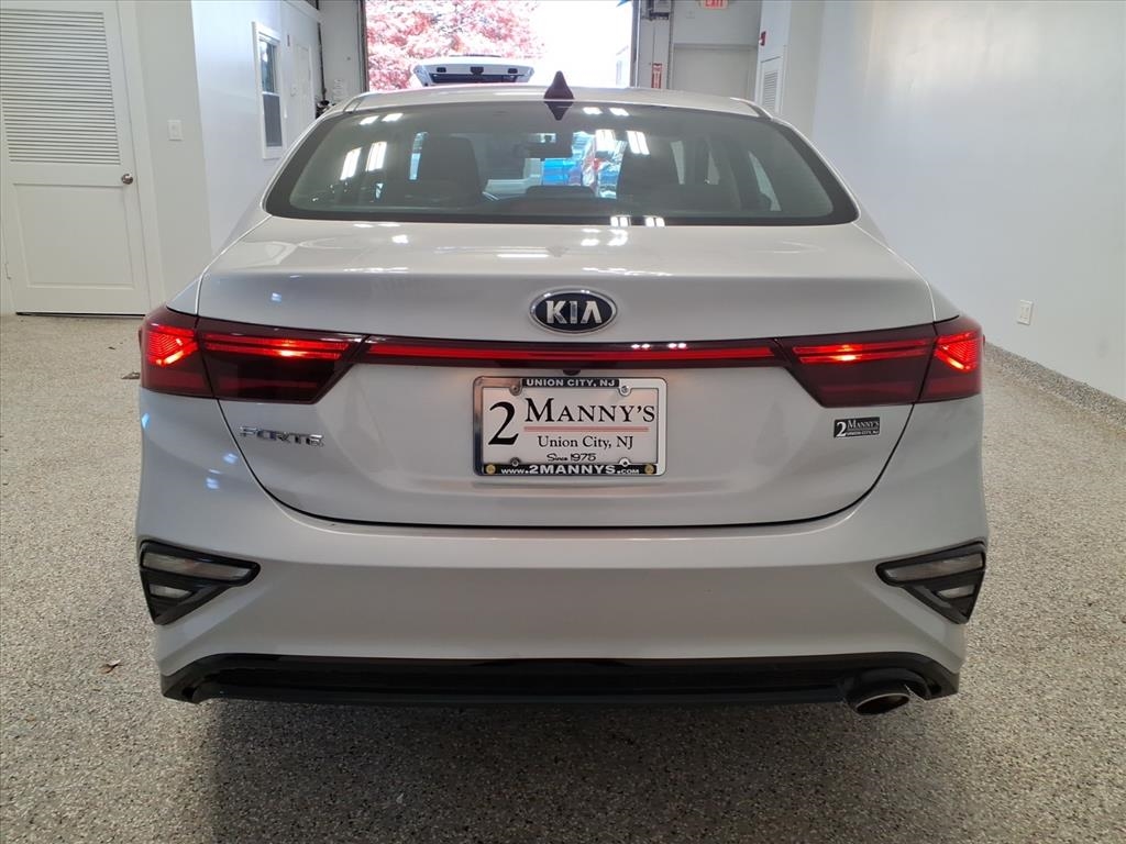 Kia Forte LXS IVT 2021