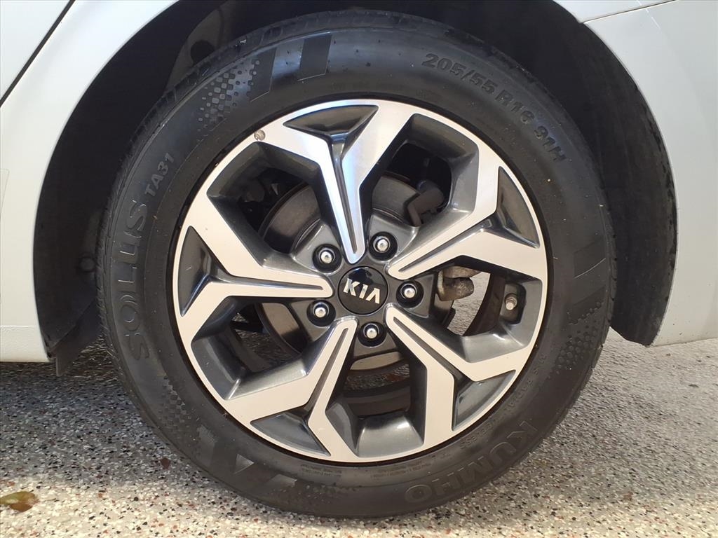 Kia Forte LXS IVT 2021