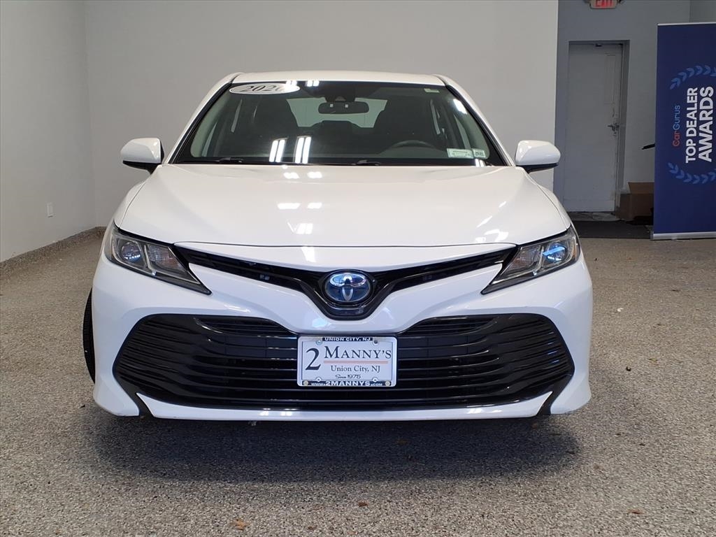 Toyota Camry Hybrid LE CVT (Natl) 2020