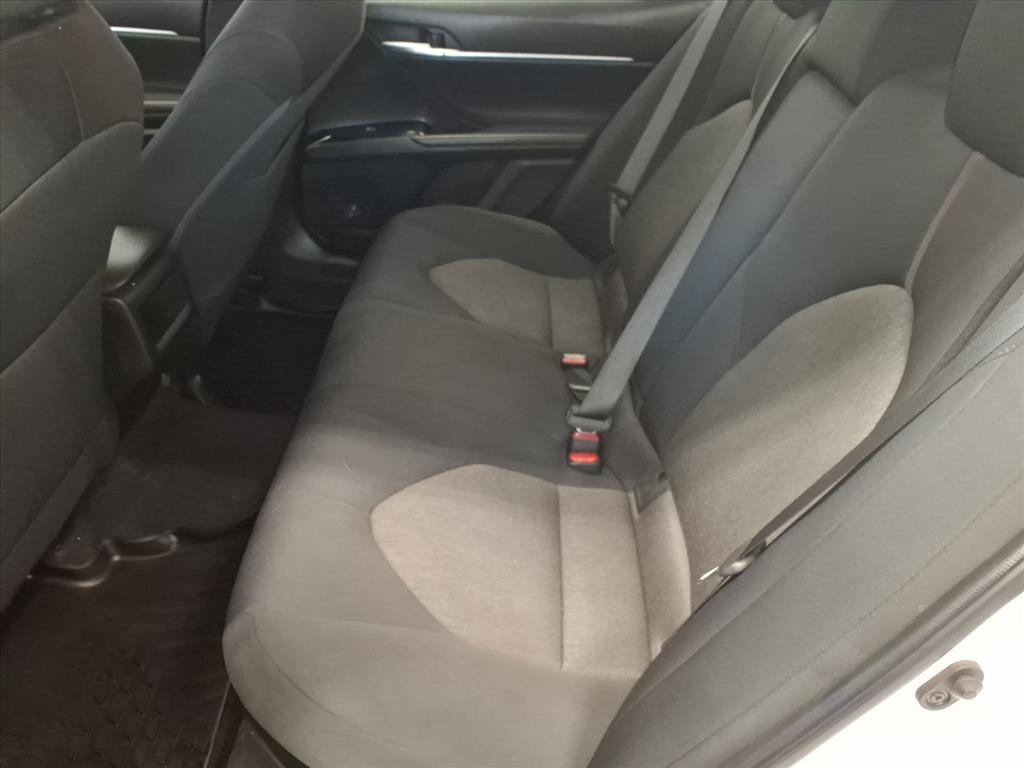 Toyota Camry Hybrid LE CVT (Natl) 2020