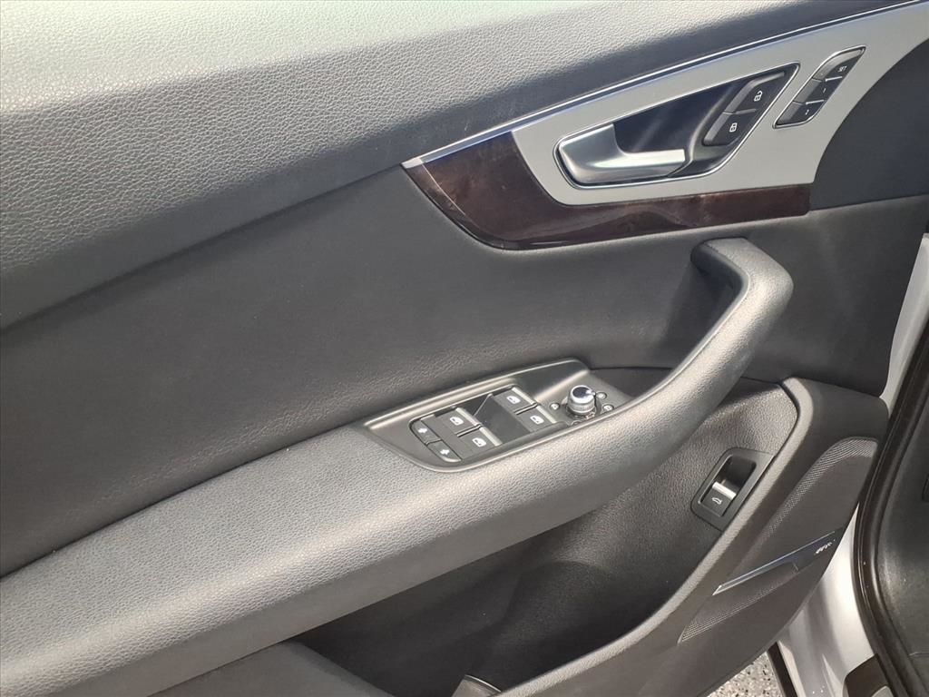 Audi Q7 SE Premium Plus 45 TFSI quattro 2019