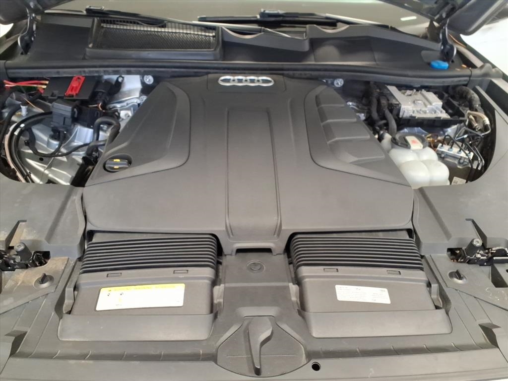 Audi Q7 SE Premium Plus 45 TFSI quattro 2019