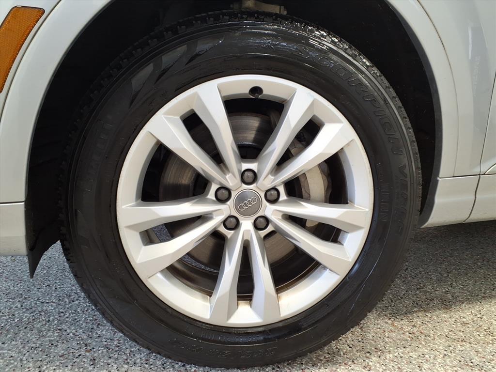 Audi Q7 SE Premium Plus 45 TFSI quattro 2019