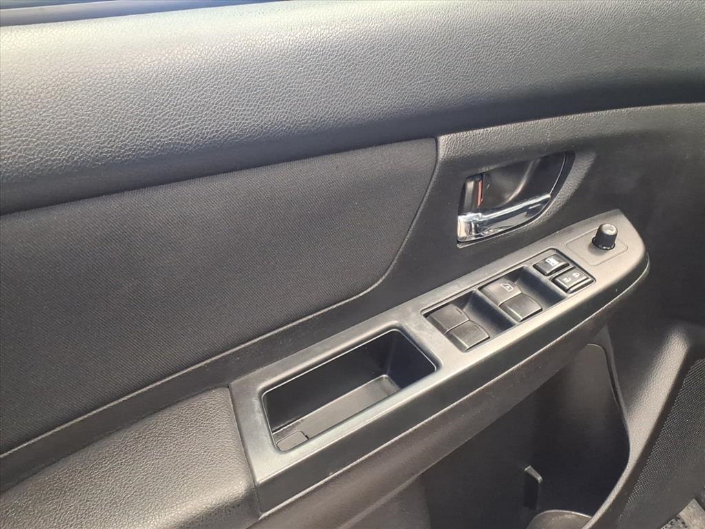 Subaru Impreza Wagon 5dr Auto 2.0i Premium 2012