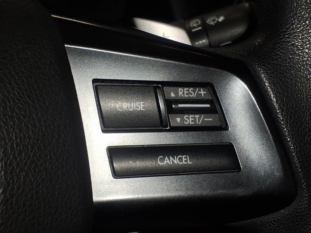 Subaru Impreza Wagon 5dr Auto 2.0i Premium 2012