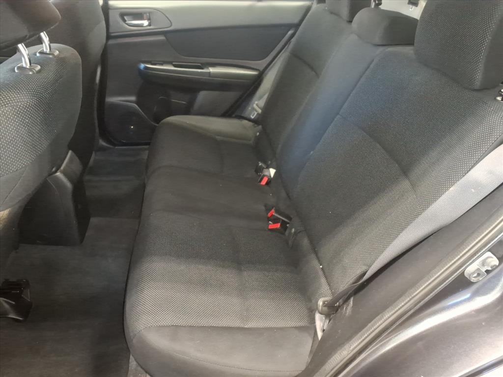 Subaru Impreza Wagon 5dr Auto 2.0i Premium 2012