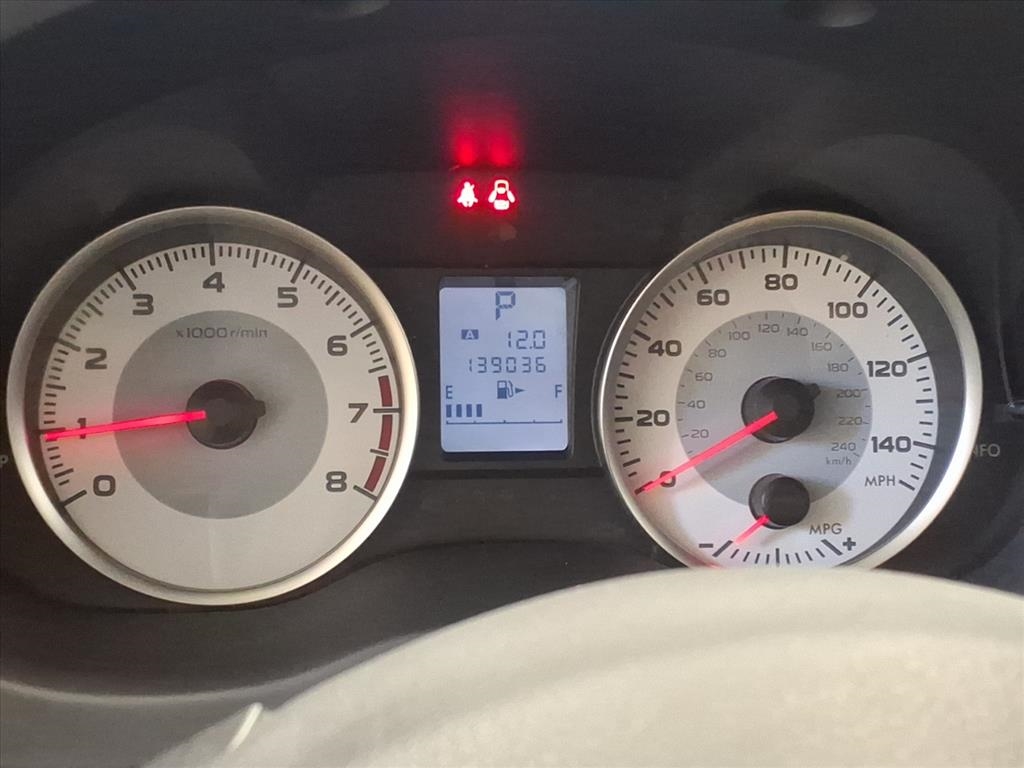 Subaru Impreza Wagon 5dr Auto 2.0i Premium 2012