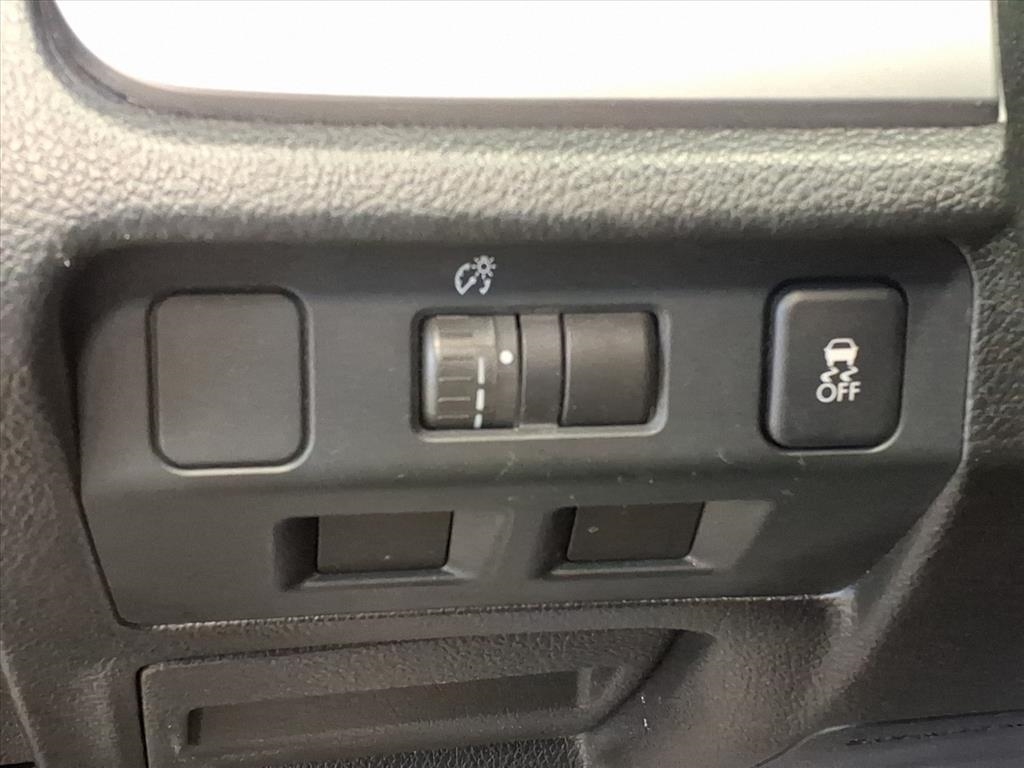 Subaru Impreza Wagon 5dr Auto 2.0i Premium 2012