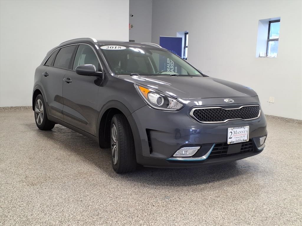 2018 Kia Niro Plug-In Hybrid LX photo 2