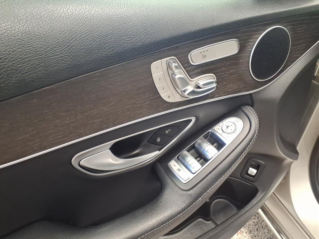 Mercedes-Benz C-Class C 300 4MATIC Sedan 2019