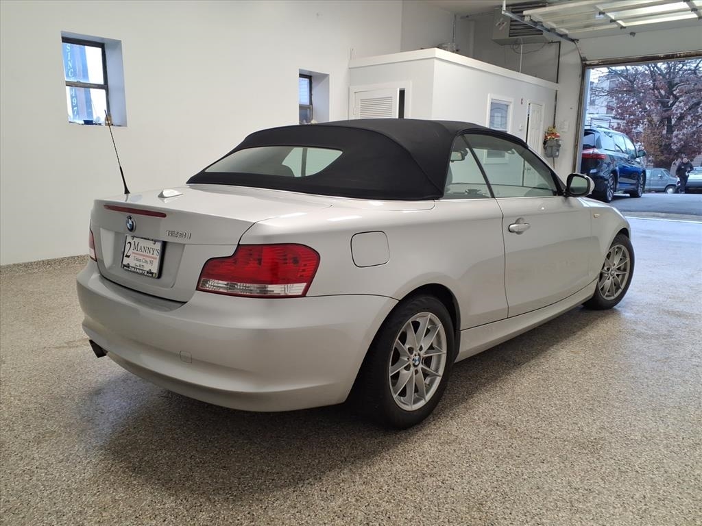 BMW 1 Series 2dr Conv 128i SULEV 2011