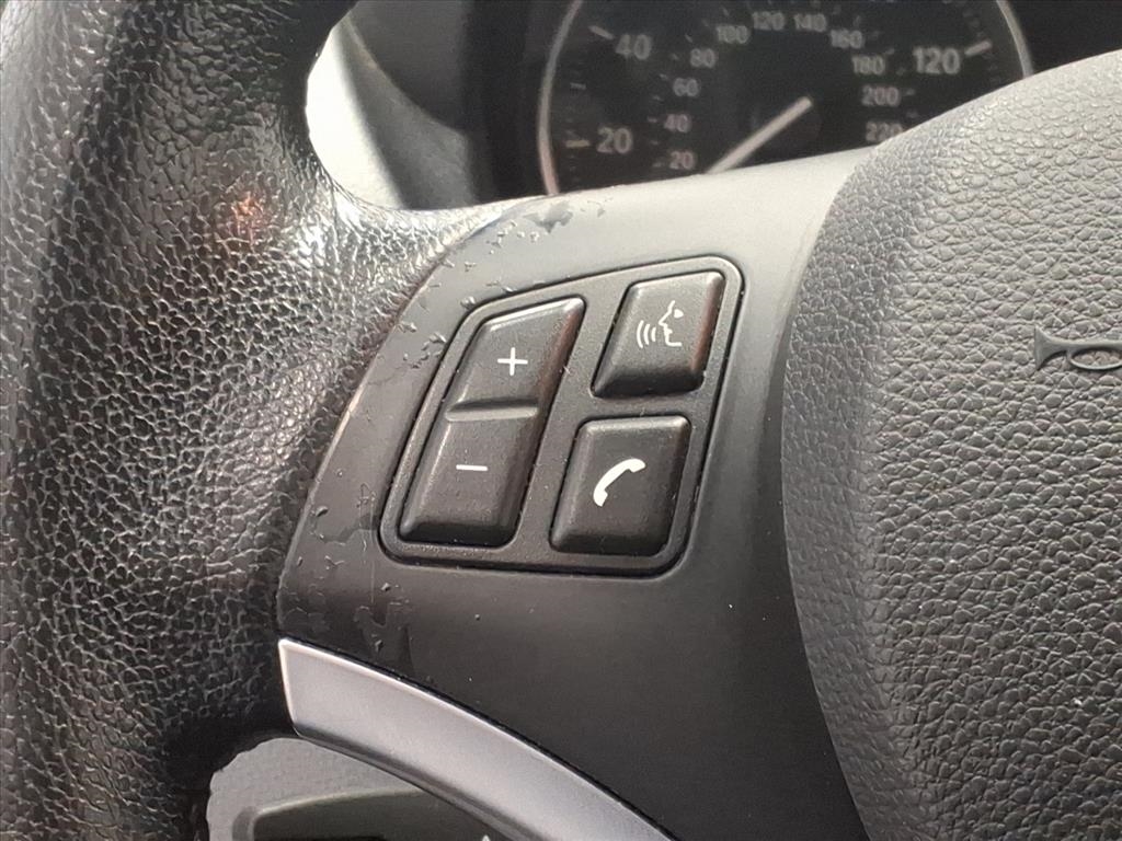 BMW 1 Series 2dr Conv 128i SULEV 2011