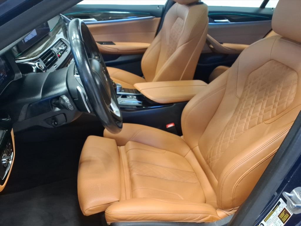 BMW 5 Series 530i xDrive Sedan 2021