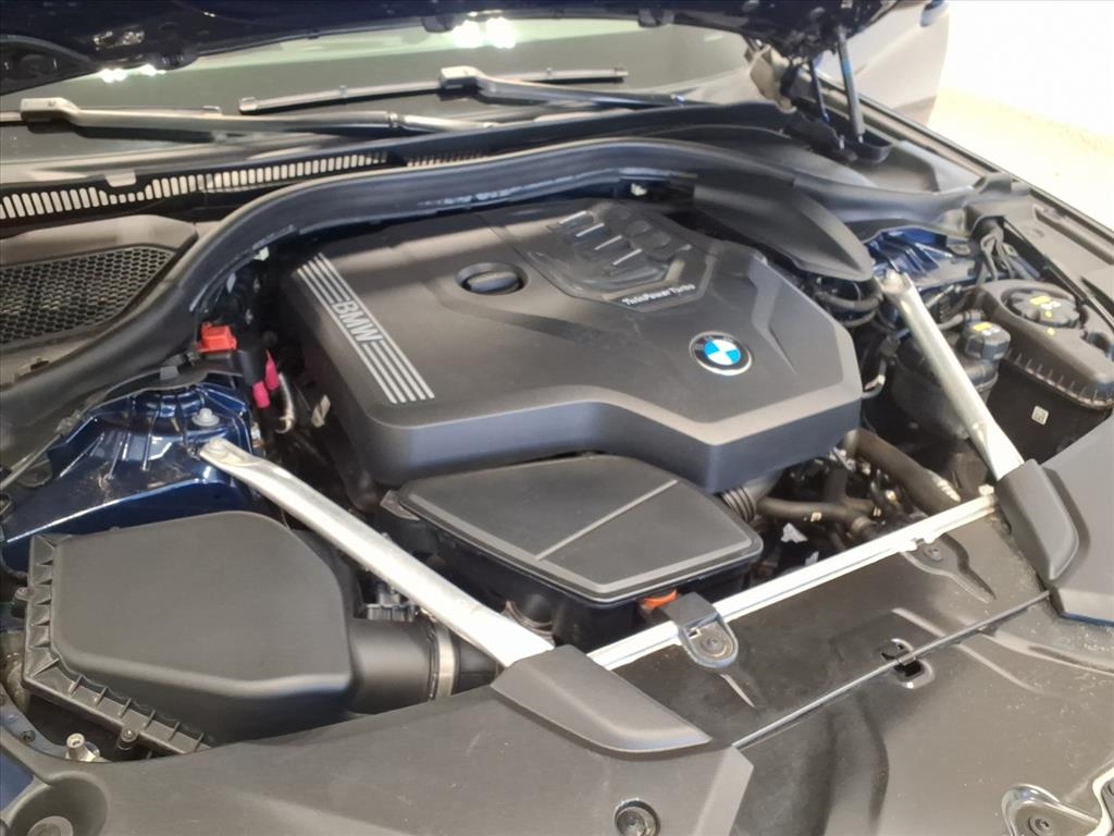 BMW 5 Series 530i xDrive Sedan 2021