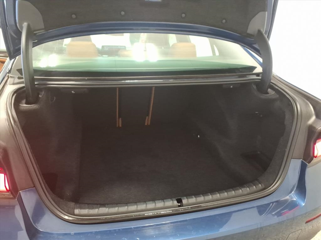 BMW 5 Series 530i xDrive Sedan 2021