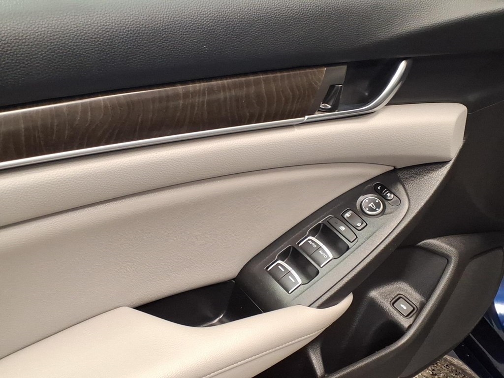 Honda Accord Hybrid EX Sedan 2020