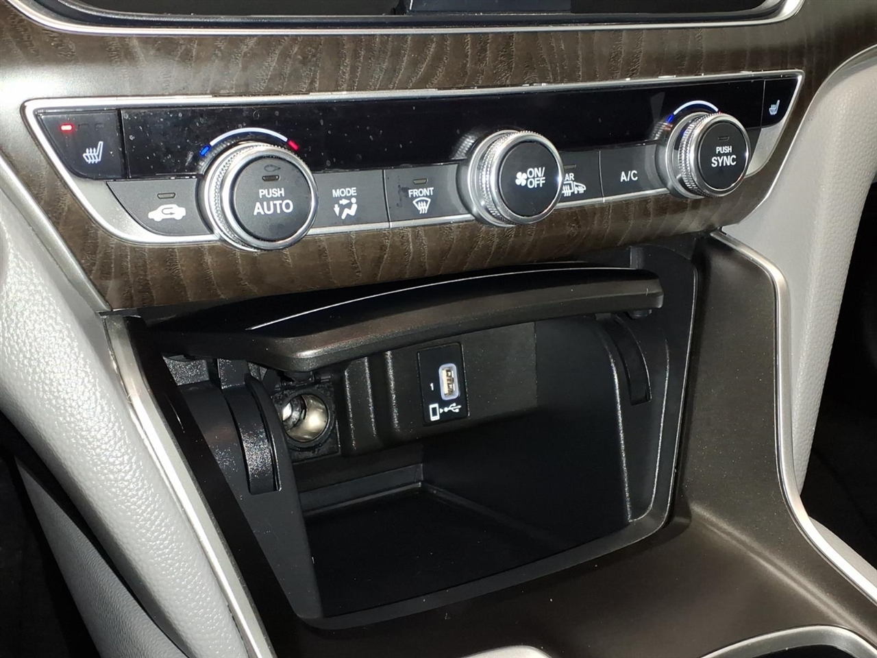 Honda Accord Hybrid EX Sedan 2020