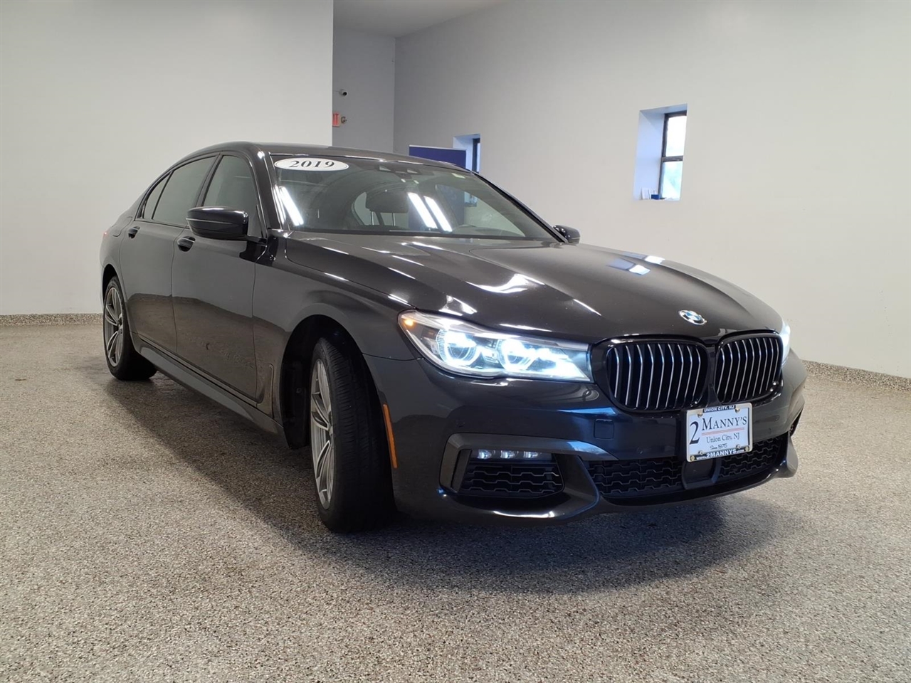 BMW 7 Series 750i xDrive Sedan 2019