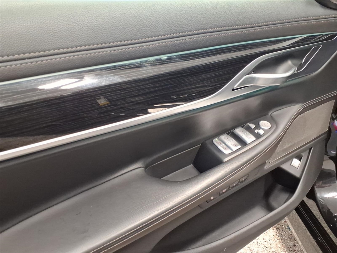 BMW 7 Series 750i xDrive Sedan 2019