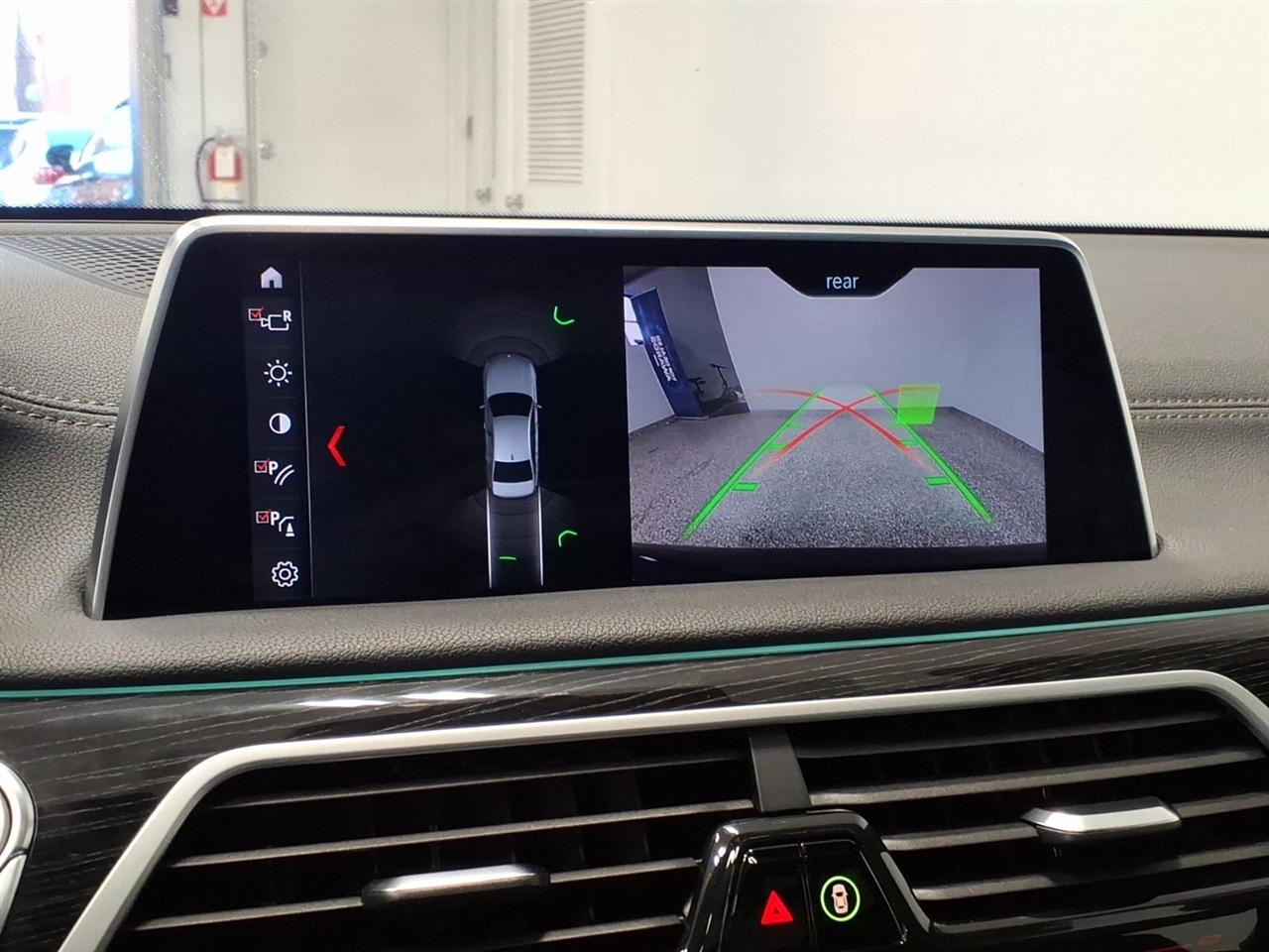 BMW 7 Series 750i xDrive Sedan 2019