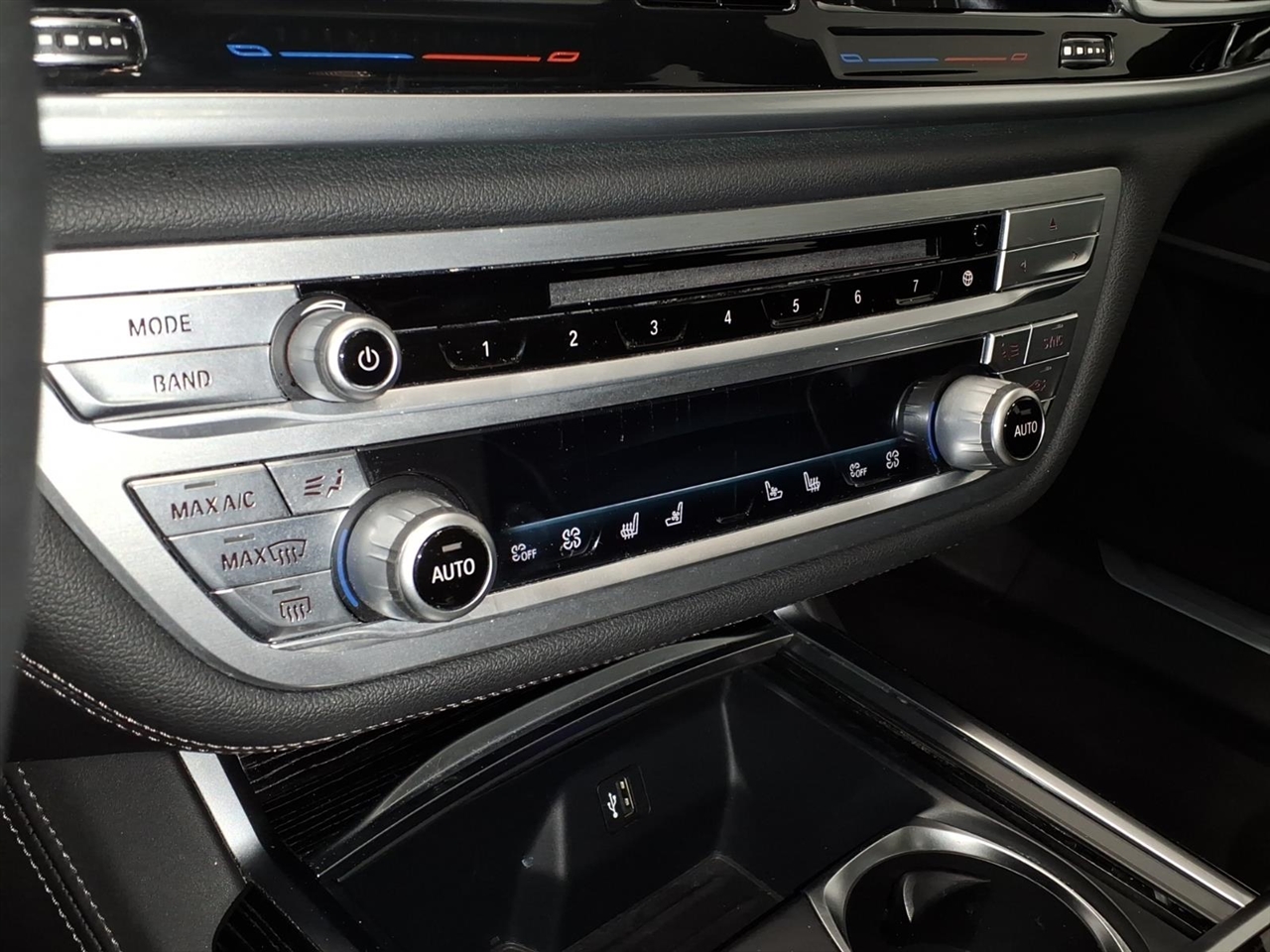 BMW 7 Series 750i xDrive Sedan 2019