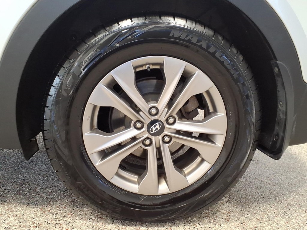 Hyundai Santa Fe Sport AWD 4dr 2.4 2016