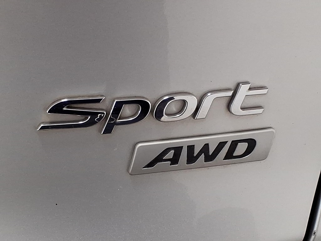 Hyundai Santa Fe Sport AWD 4dr 2.4 2016