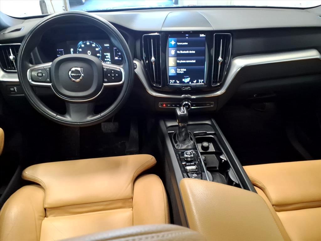 Volvo XC60 T5 AWD Momentum 2019