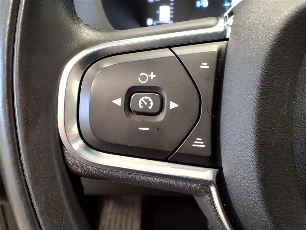 Volvo XC60 T5 AWD Momentum 2019