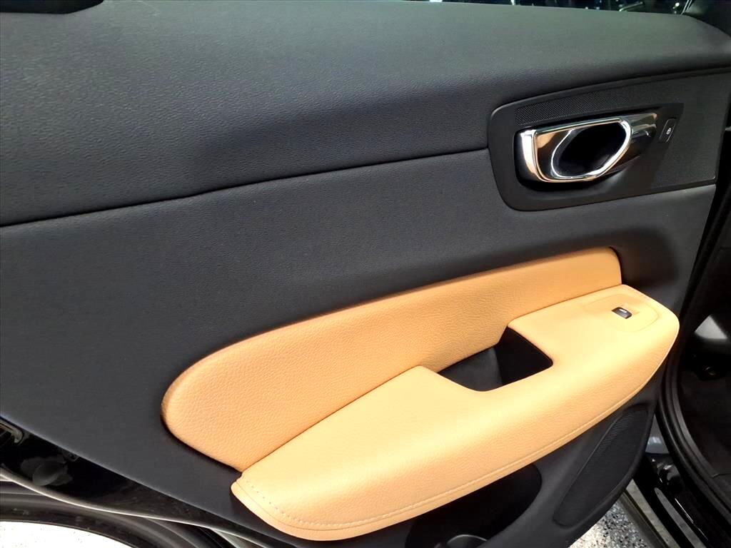 Volvo XC60 T5 AWD Momentum 2019