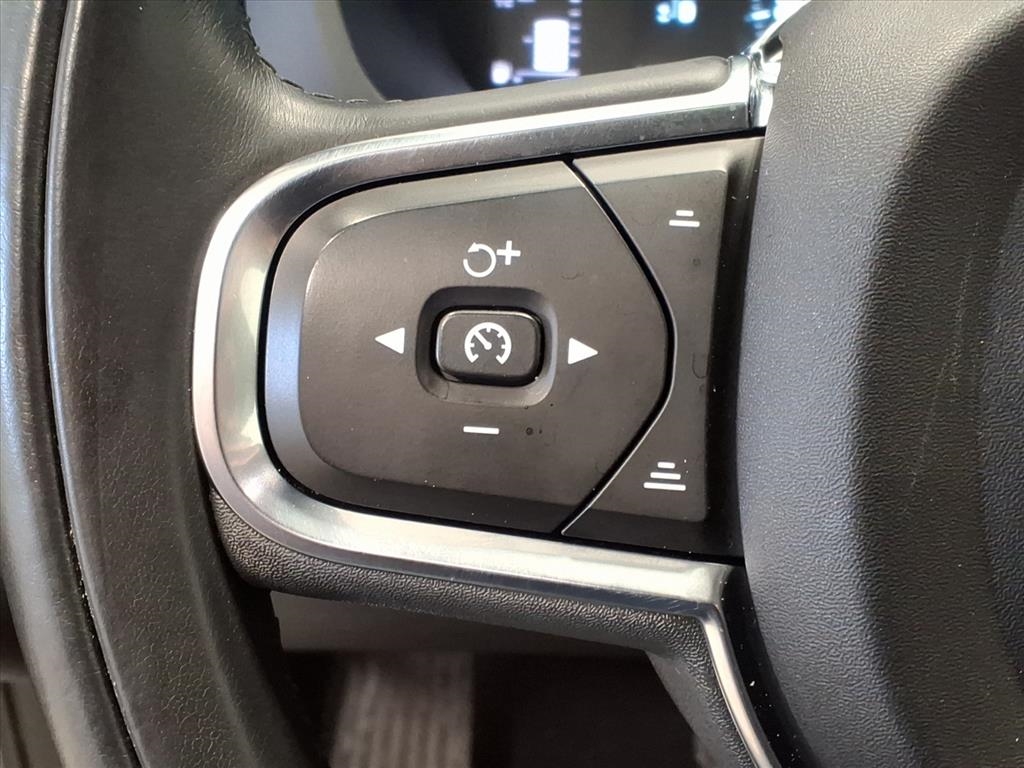 Volvo XC60 T5 AWD Momentum 2019