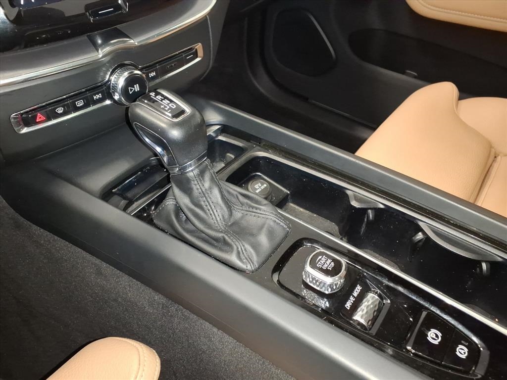 Volvo XC60 T5 AWD Momentum 2019