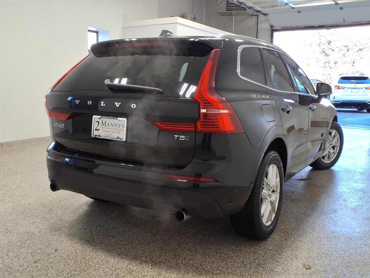 Volvo XC60 T5 AWD Momentum 2019
