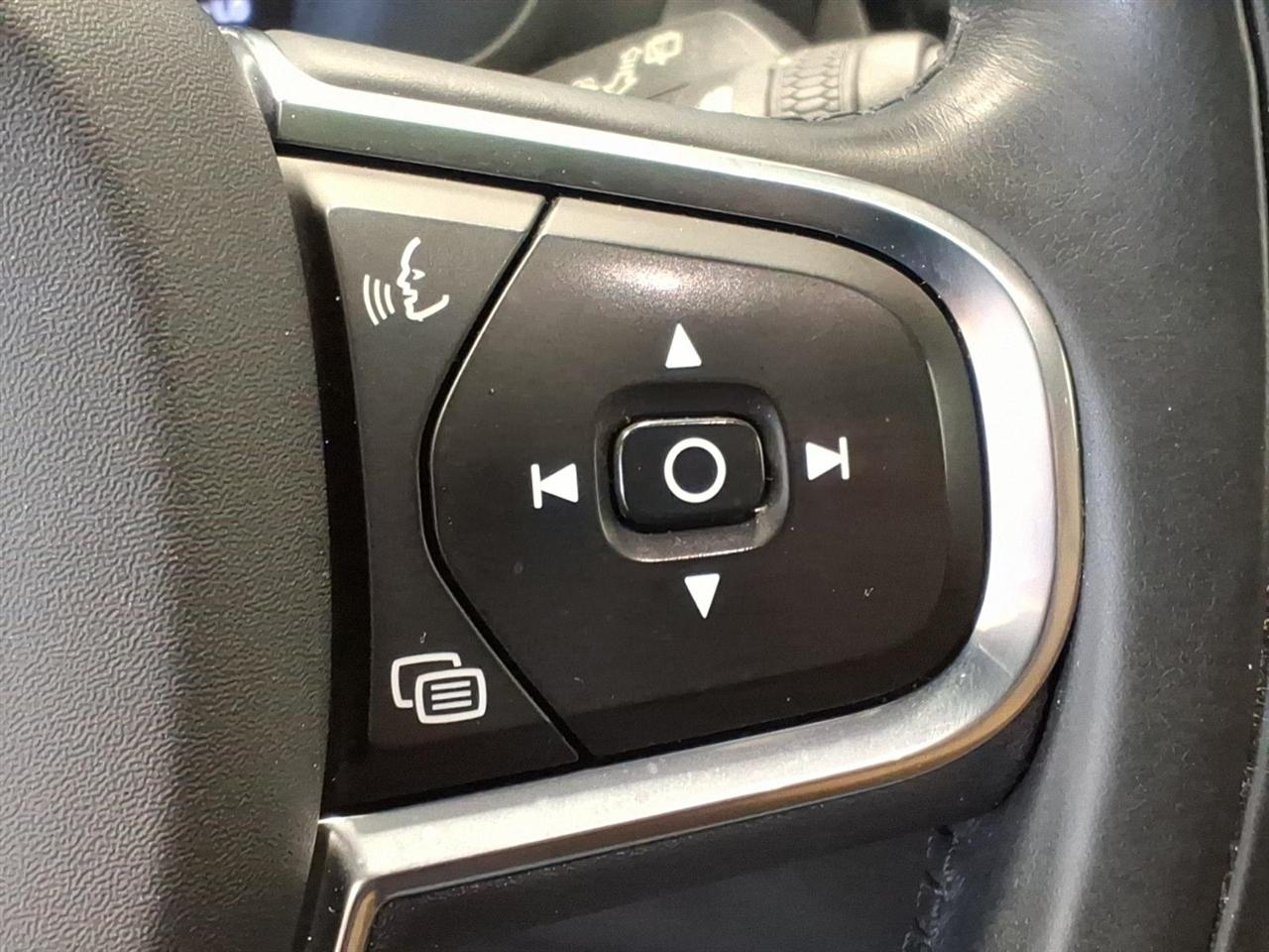 Volvo XC60 T5 AWD Momentum 2019