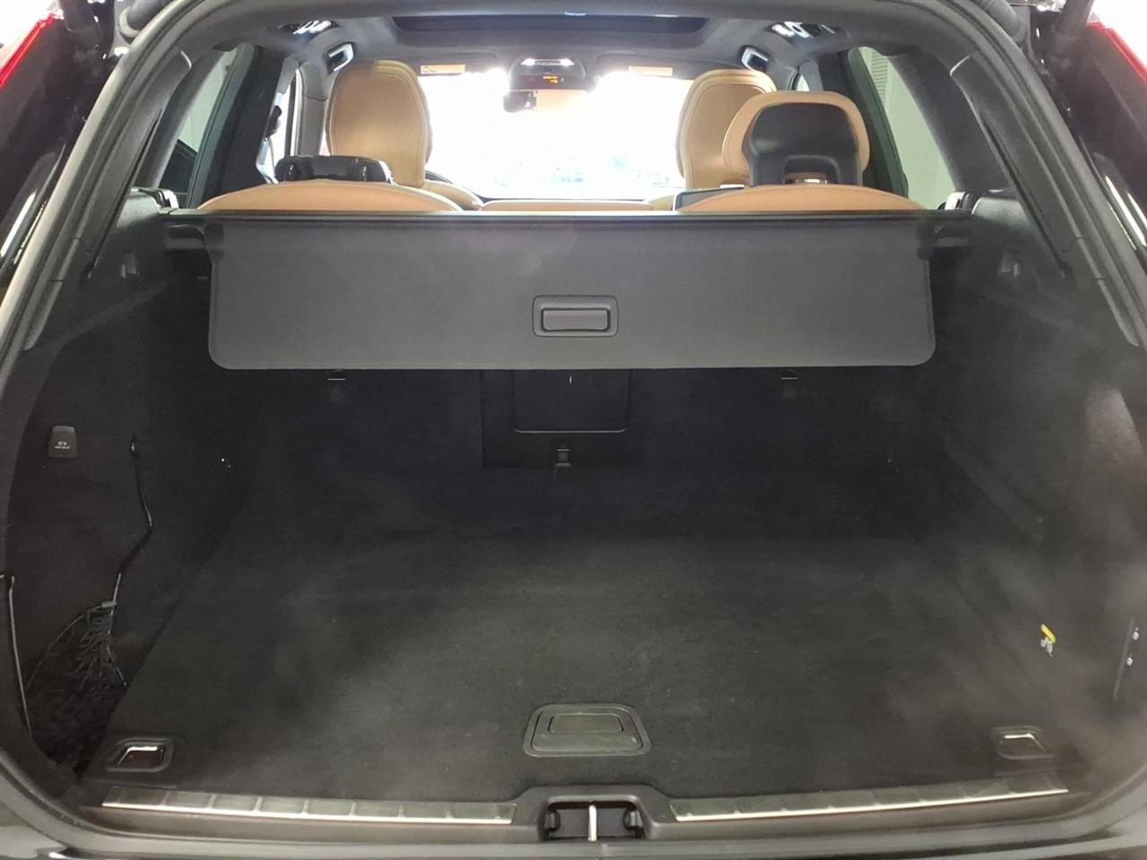 Volvo XC60 T5 AWD Momentum 2019