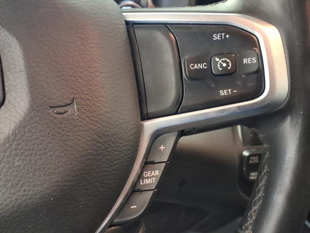 RAM 1500 Big Horn/Lone Star 4x4 Quad Cab 6'4" Box 2019