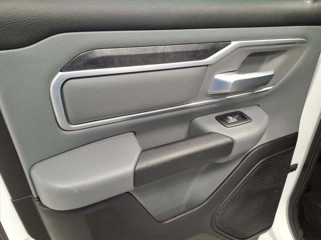 RAM 1500 Big Horn/Lone Star 4x4 Quad Cab 6'4" Box 2019