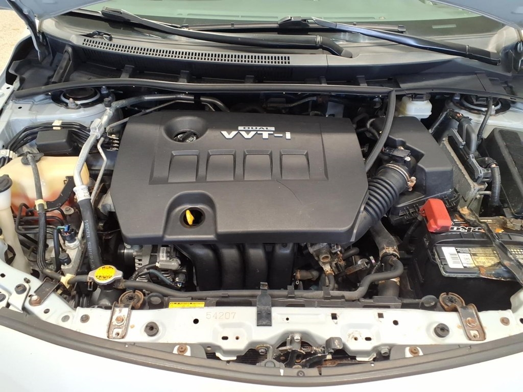 Toyota Corolla 4dr Sdn LE Auto 2010