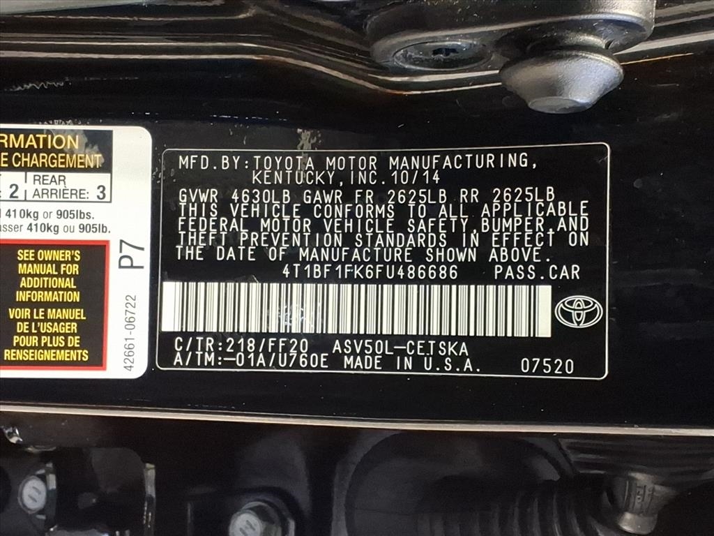 Toyota Camry 4dr Sdn I4 Auto SE (Natl) 2015