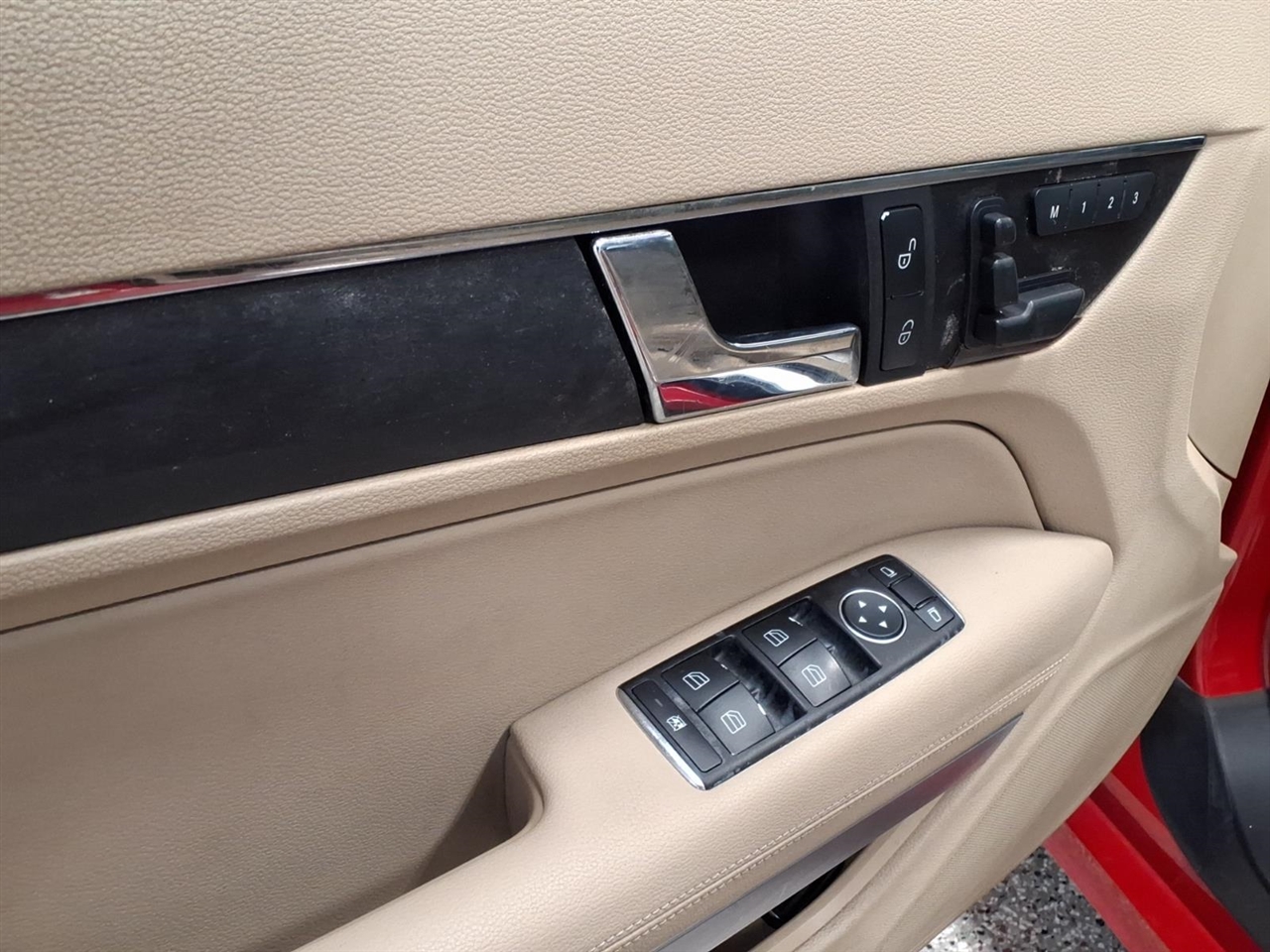 Mercedes-Benz E-Class 2dr Cabriolet E 350 RWD 2011