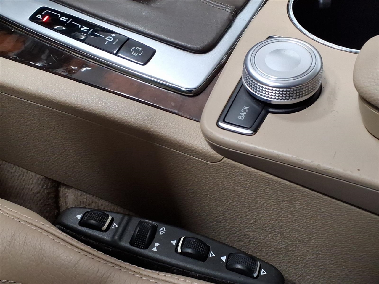 Mercedes-Benz E-Class 2dr Cabriolet E 350 RWD 2011