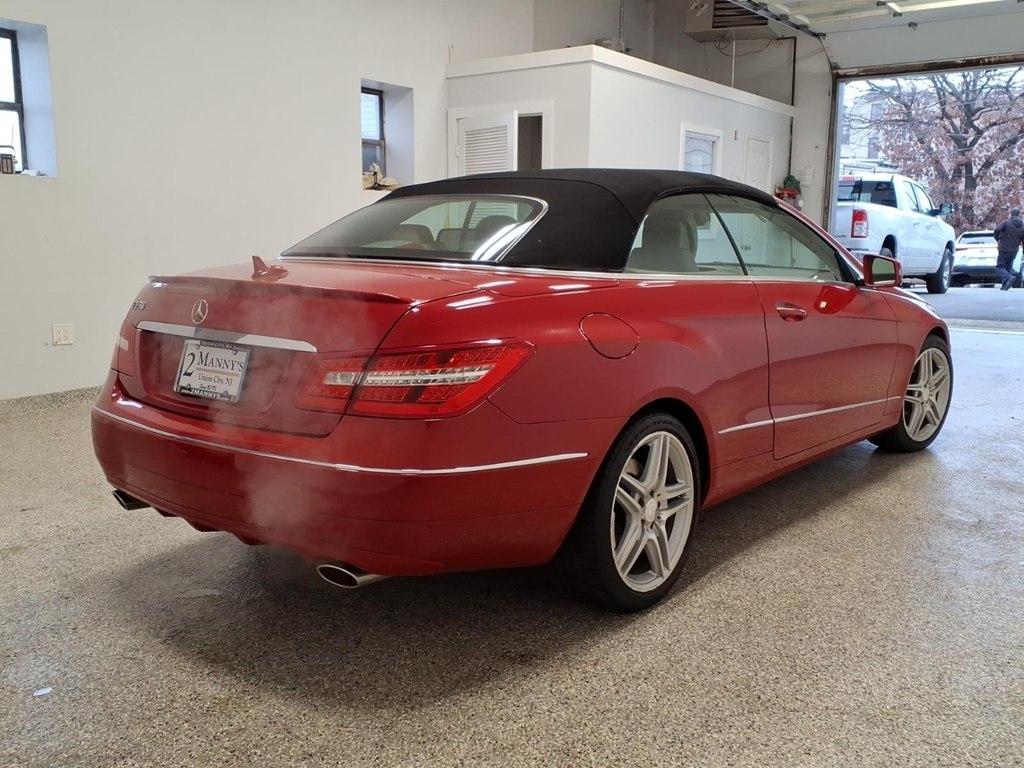 Mercedes-Benz E-Class 2dr Cabriolet E 350 RWD 2011