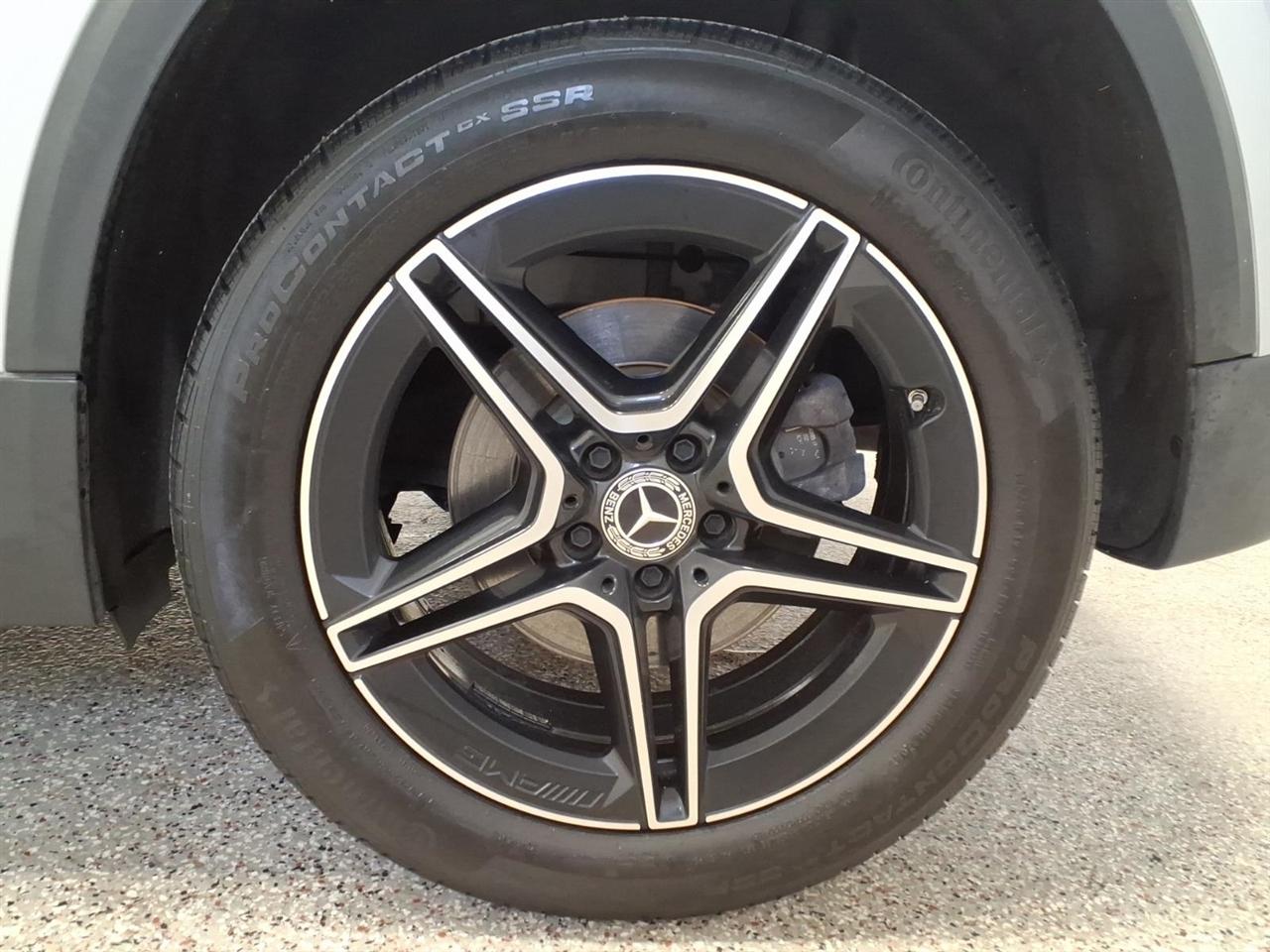 Mercedes-Benz GLA GLA 250 4MATIC SUV 2022