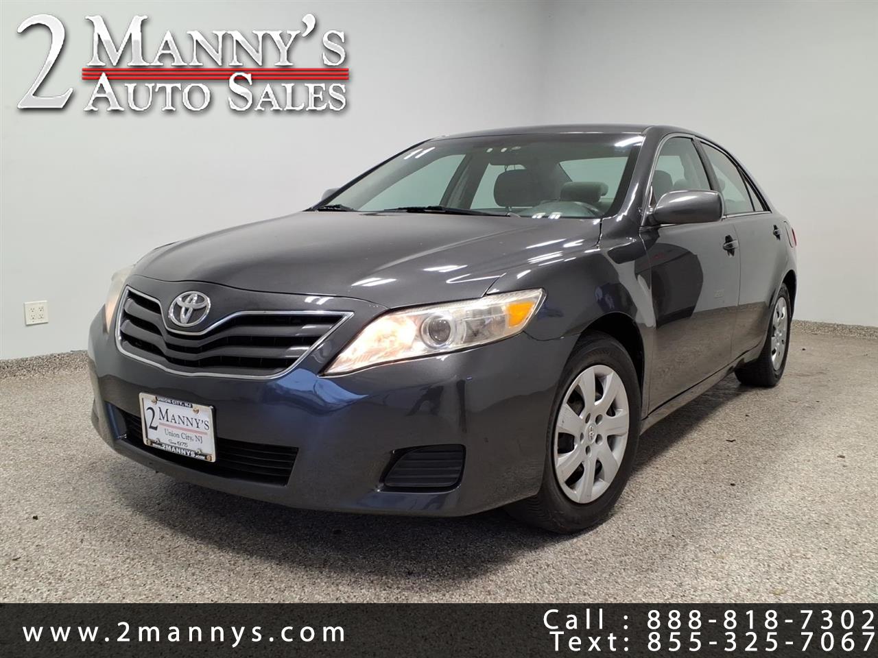 2011 Toyota Camry 4dr Sdn I4 Man LE (Natl)