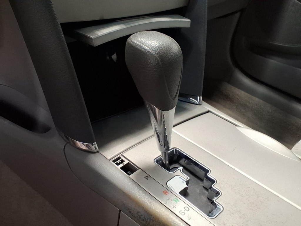 Toyota Camry LE (Natl) 2011