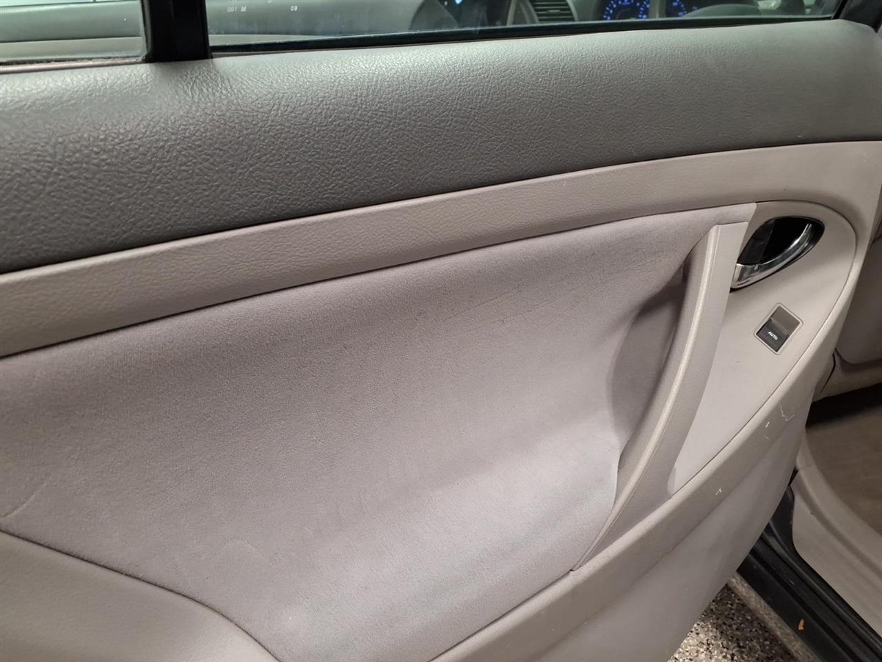 Toyota Camry LE (Natl) 2011