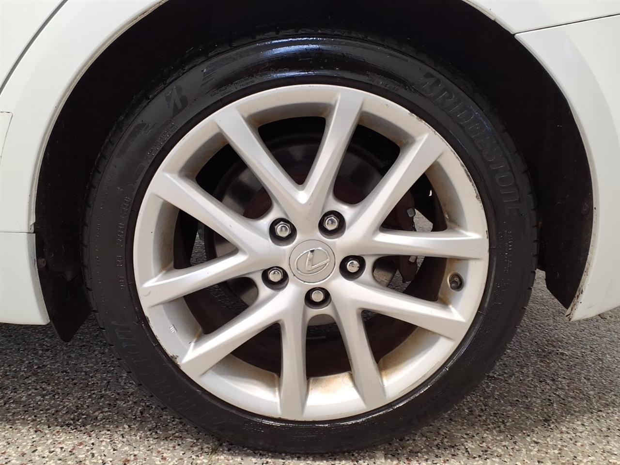 Lexus IS 250 4D Sedan AWD 2013